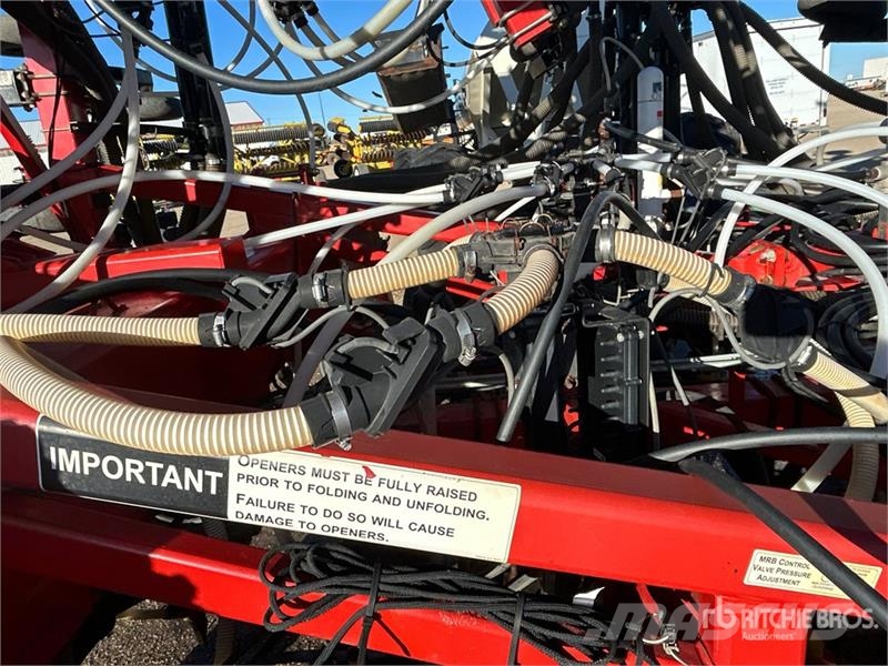 Bourgault 3320 66 ft Air Drill مثاقيب