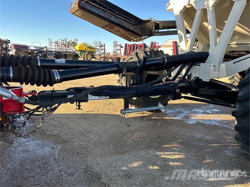 Bourgault 3320 66 ft Air Drill مثاقيب