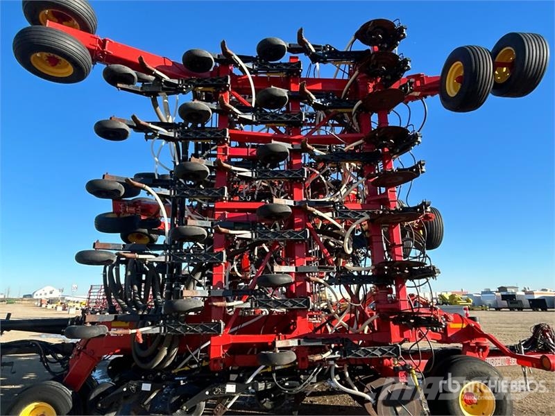 Bourgault 3320 66 ft Air Drill مثاقيب
