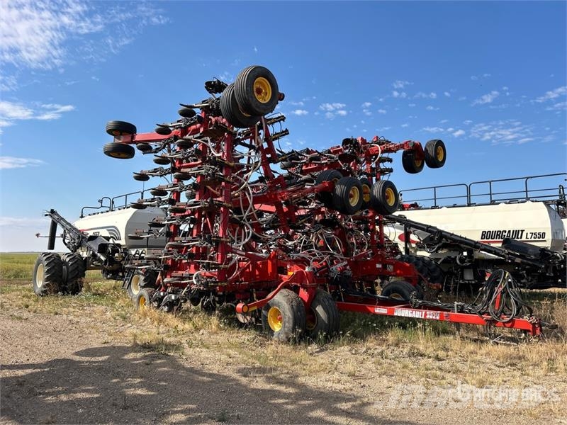 Bourgault 3320-66PHD 66 ft Air Drill Sijačice