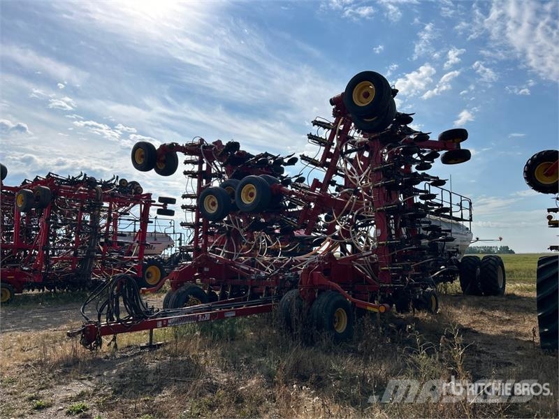 Bourgault 3320-66PHD 66 ft Air Drill Sijačice