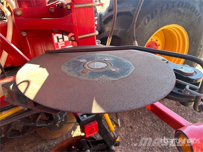Bourgault 3320 76 ft Air Drill Kylvökoneet