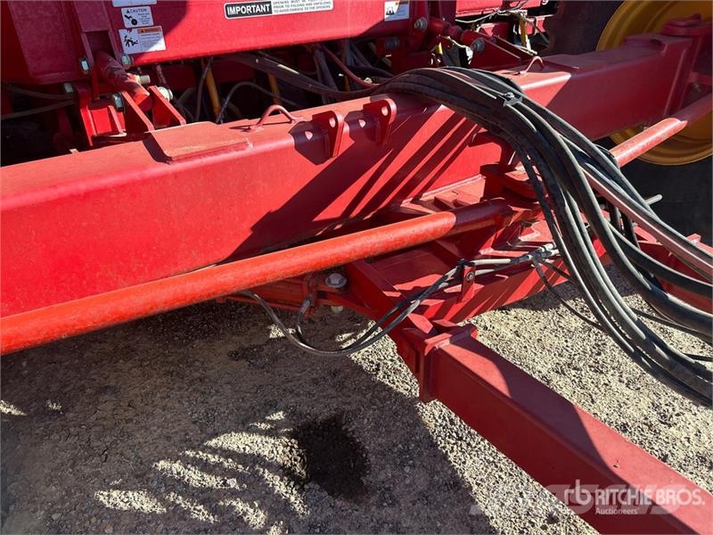 Bourgault 3320 76 ft Air Drill Kylvökoneet