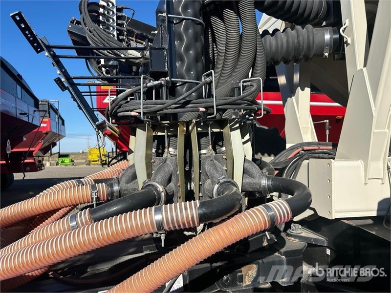 Bourgault 3320 76 ft Air Drill Kylvökoneet