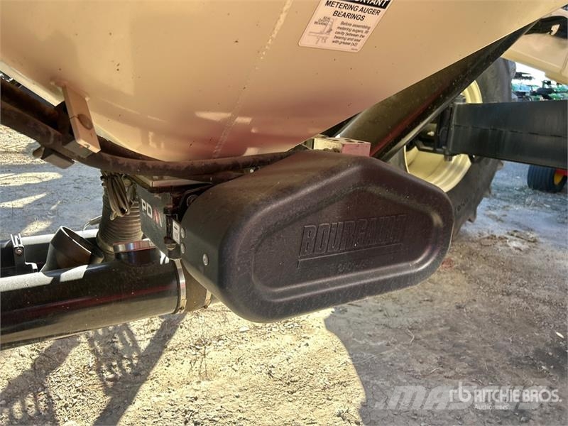 Bourgault 3320 76 ft Air Drill Kylvökoneet