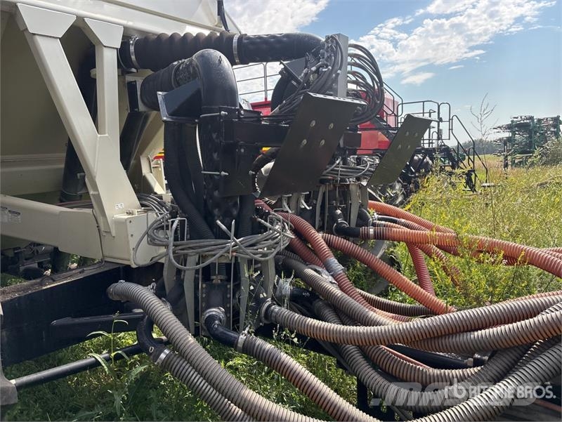 Bourgault 3320 - 76 PHD 76 ft Air Drill Sijačice