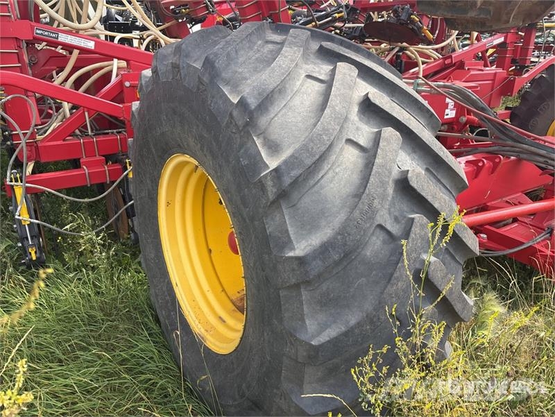 Bourgault 3320 - 76 PHD 76 ft Air Drill Sijačice