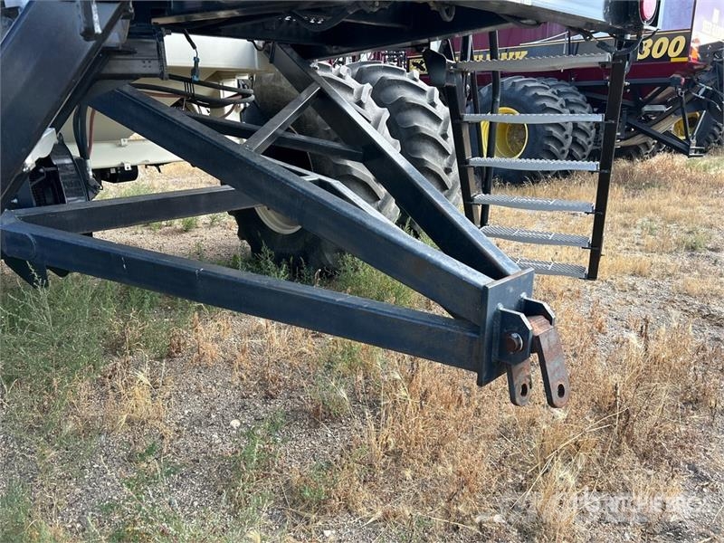 Bourgault 3320 - 76 PHD 76 ft Air Drill Sijačice