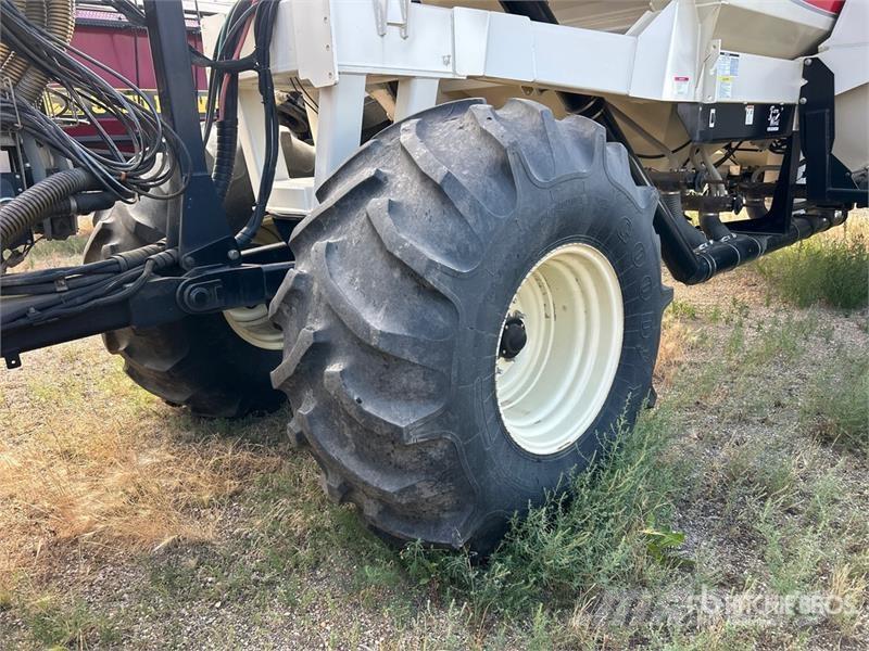 Bourgault 3320 - 76 PHD 76 ft Air Drill Sijačice