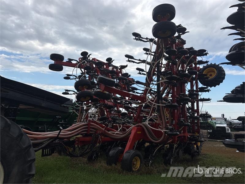 Bourgault 3320 - 76 PHD 76 ft Air Drill Sijačice