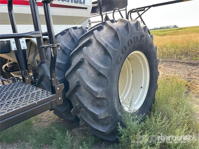 Bourgault 3320 - 76 PHD 76 ft Air Drill Sijačice