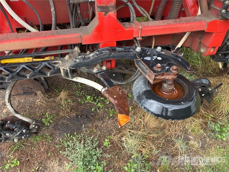 Bourgault 3320 - 76 PHD 76 ft Air Drill Sijačice
