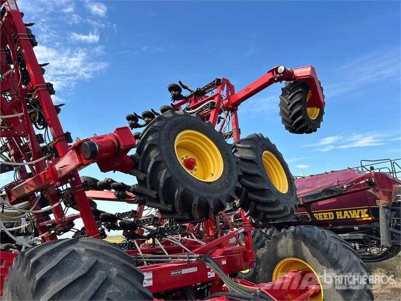 Bourgault 3320 - 76 PHD 76 ft Air Drill Sijačice