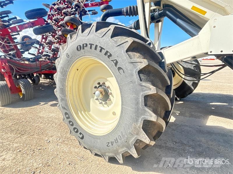 Bourgault 3320-76PHD 76 ft Air Drill Såmaskiner