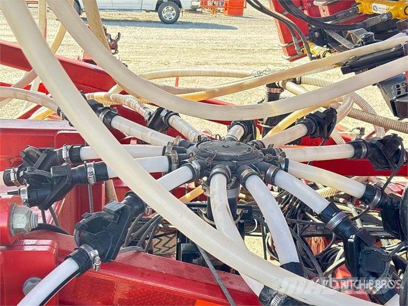 Bourgault 3320-76PHD 76 ft Air Drill Såmaskiner