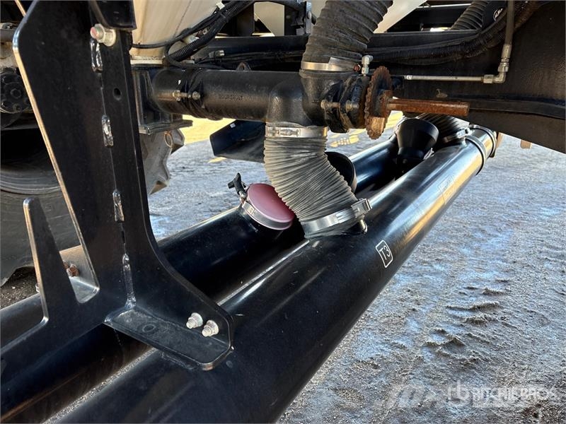 Bourgault 3320 84 ft Air Seeder Sembradoras