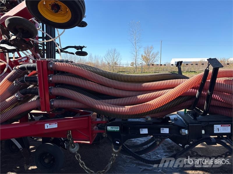 Bourgault 3320 84 ft Air Seeder Sembradoras