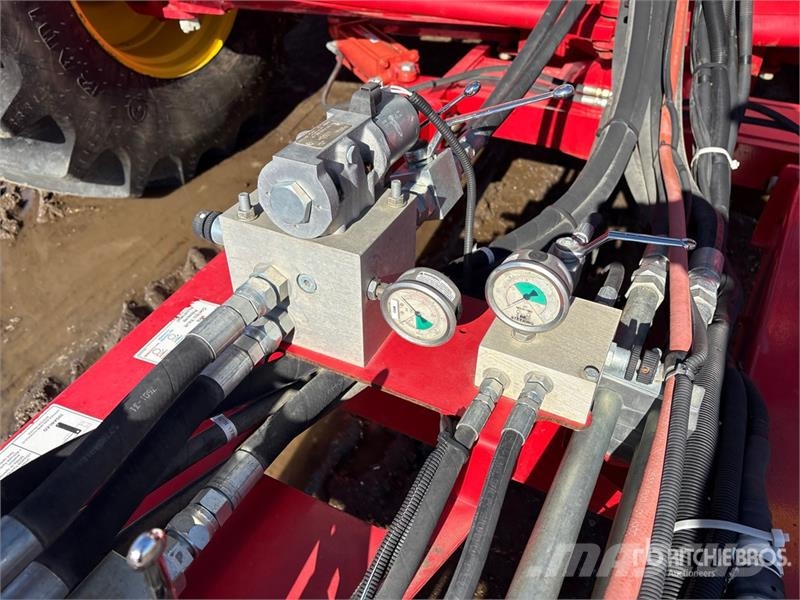 Bourgault 3320 84 ft Air Seeder Sembradoras