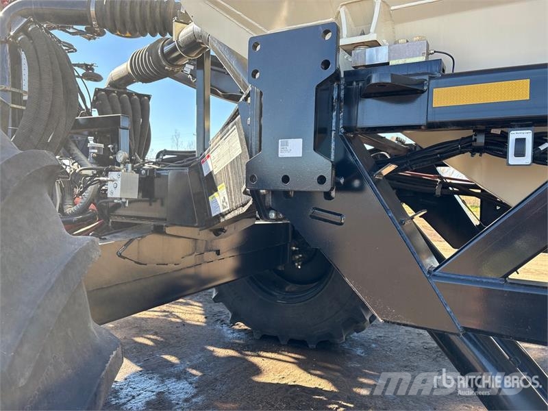 Bourgault 3320 84 ft Air Seeder Sembradoras
