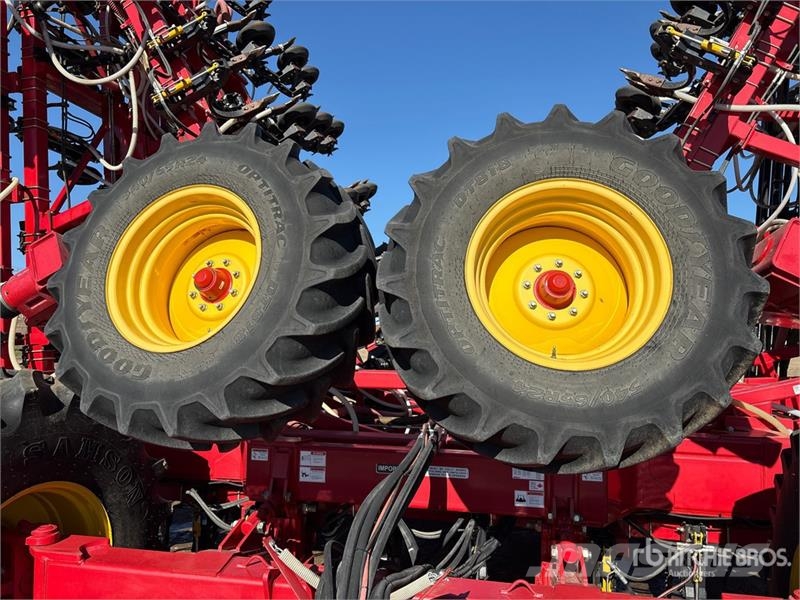 Bourgault 3320 84 ft Air Seeder Sembradoras