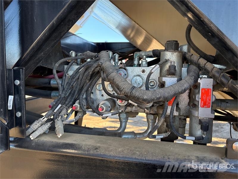 Bourgault 3320 84 ft Air Seeder Sembradoras