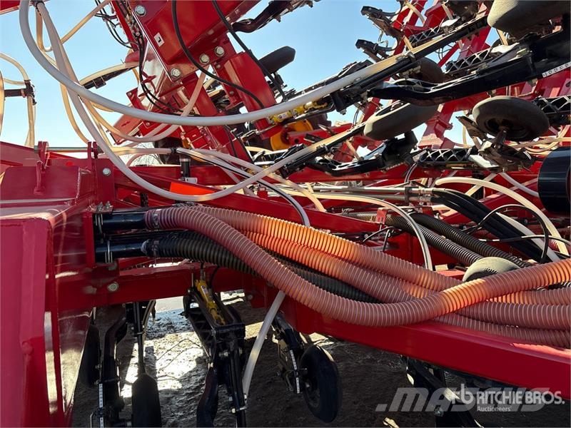 Bourgault 3320 84 ft Air Seeder Sembradoras