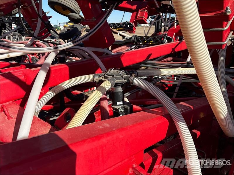 Bourgault 3320 84 ft Air Seeder Sembradoras