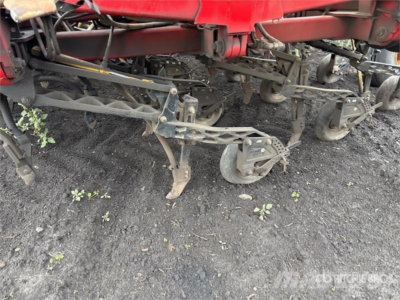 Bourgault 3320-86 PHD 86 ft Air Drill Sijačice