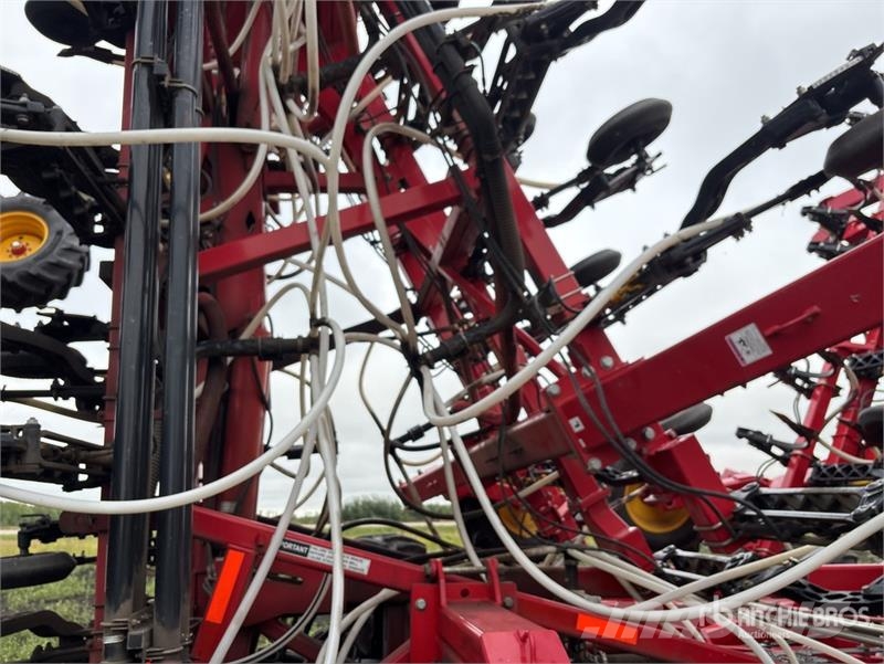 Bourgault 3320-86 PHD 86 ft Air Drill Sijačice