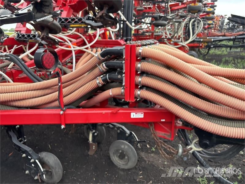Bourgault 3320-86 PHD 86 ft Air Drill Sijačice