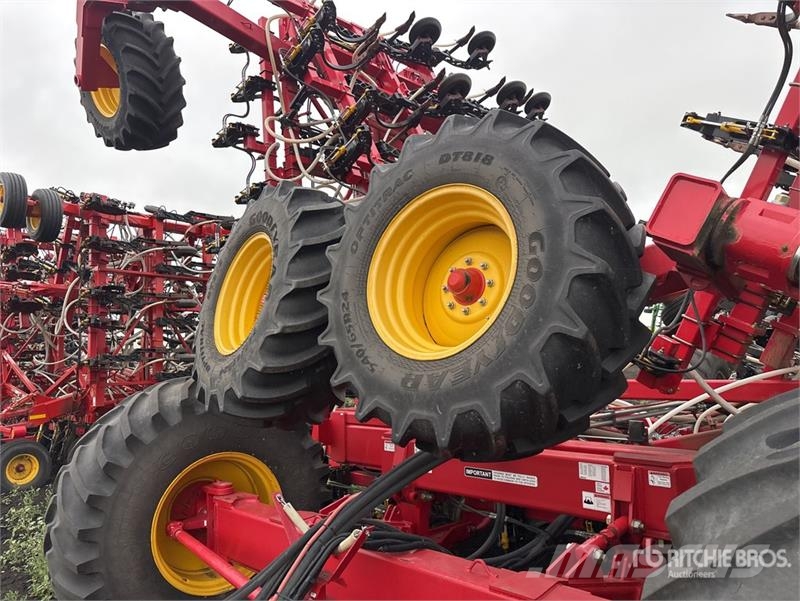 Bourgault 3320-86 PHD 86 ft Air Drill Sijačice