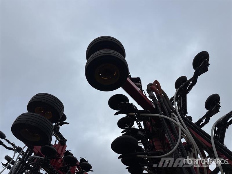 Bourgault 3320-86 PHD 86 ft Air Drill Sijačice