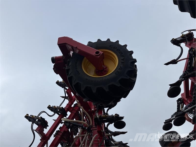 Bourgault 3320-86 PHD 86 ft Air Drill Sijačice