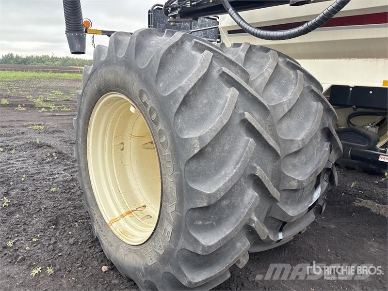 Bourgault 3320-86 PHD 86 ft Air Drill Sijačice