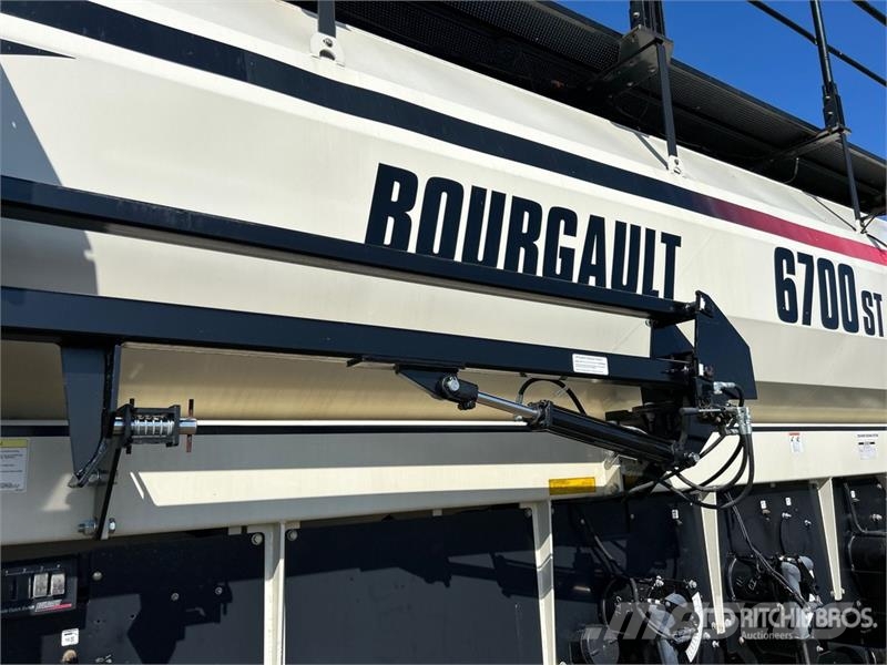 Bourgault 3320 PHD 66 ft Air Drill Perfuradoras