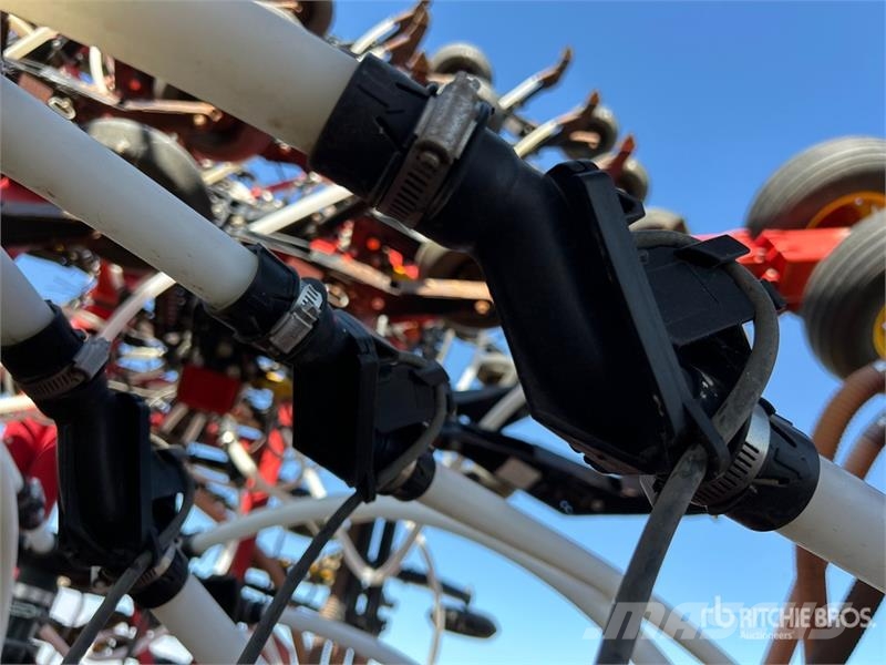 Bourgault 3320 PHD 66 ft Air Drill Perfuradoras