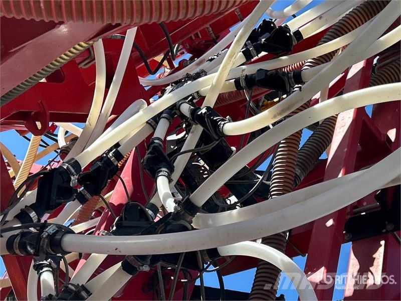 Bourgault 3320 PHD 66 ft Air Drill Perfuradoras