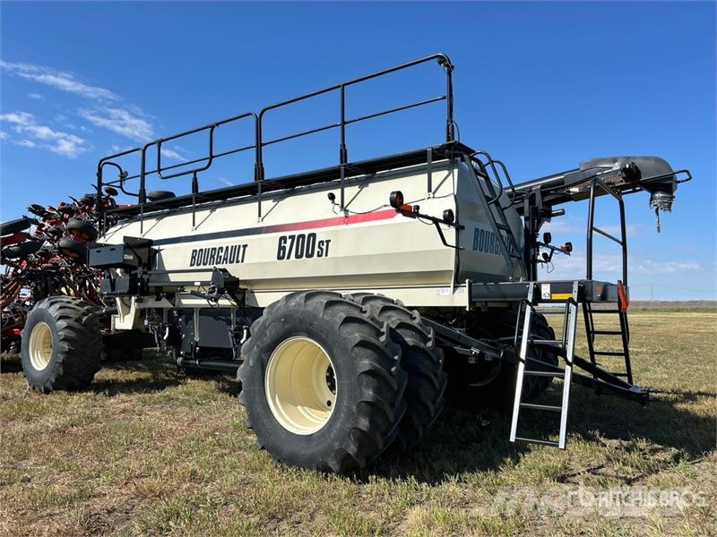 Bourgault 3320 PHD 66 ft Air Drill Perfuradoras