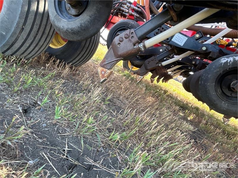 Bourgault 3320 PHD 66 ft Air Drill Perfuradoras