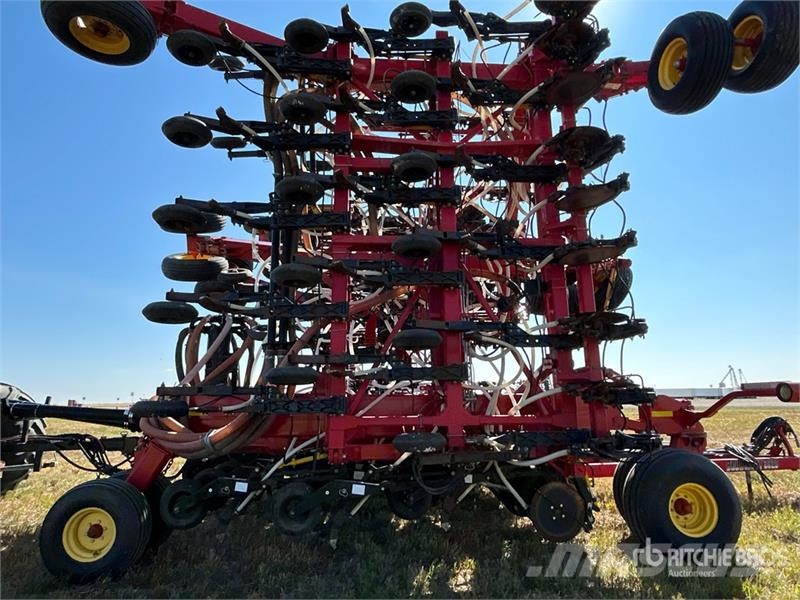 Bourgault 3320 PHD 66 ft Air Drill Perfuradoras