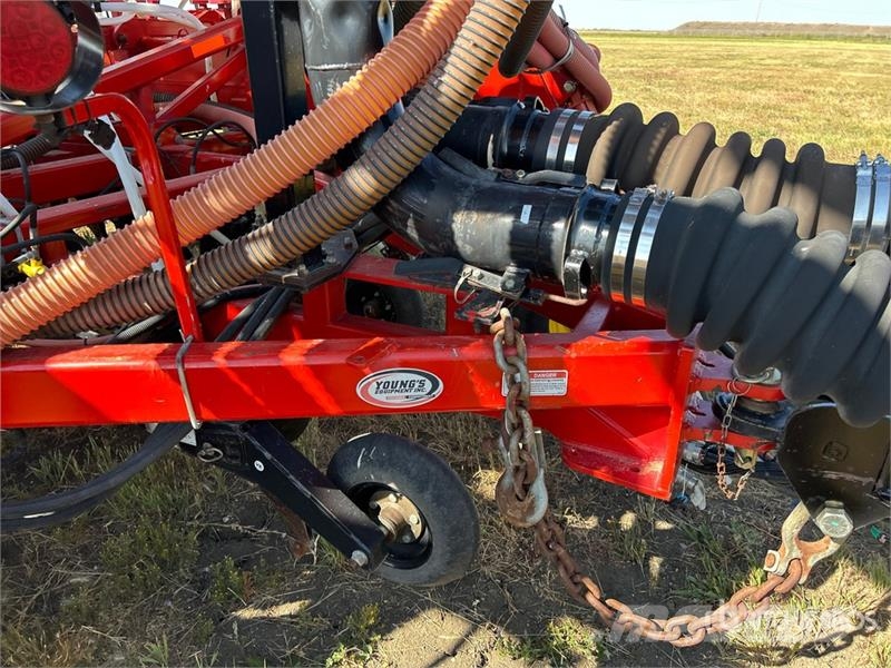Bourgault 3320 PHD 66 ft Air Drill Perfuradoras