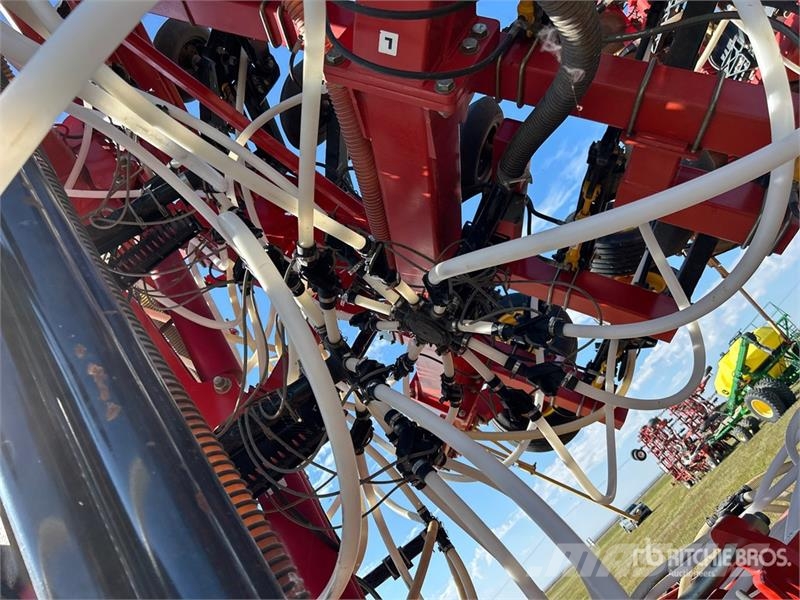 Bourgault 3320 PHD 66 ft Air Drill Perfuradoras