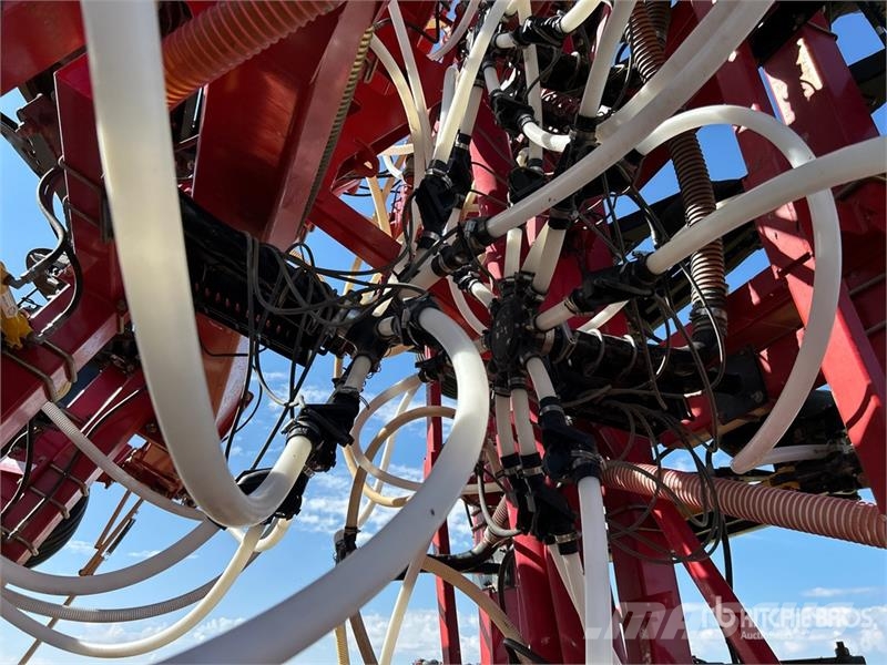 Bourgault 3320 PHD 66 ft Air Drill Perfuradoras