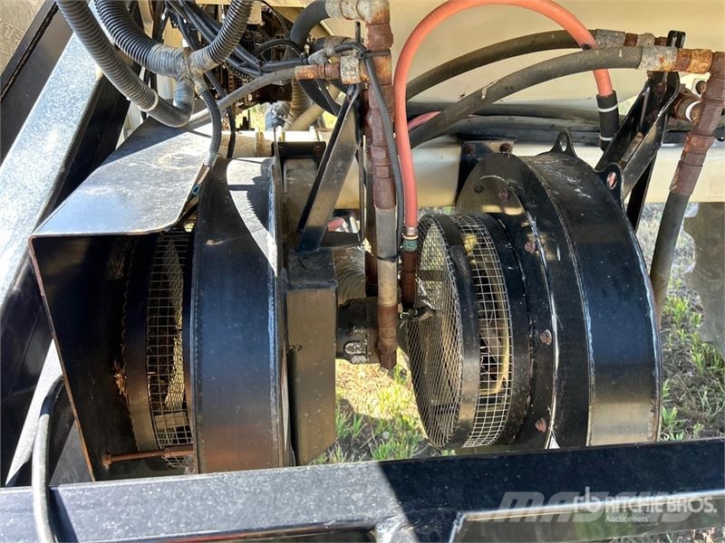 Bourgault 3320 PHD 66 ft Air Drill Perfuradoras