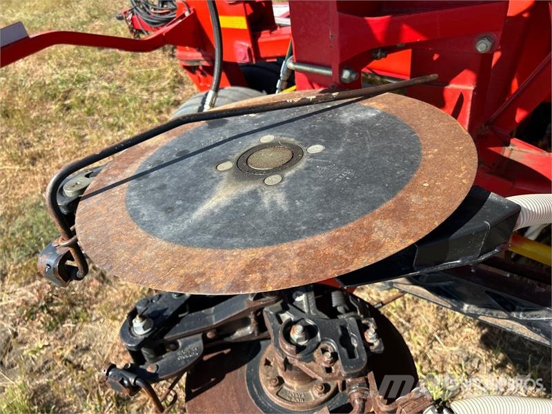 Bourgault 3320 PHD 66 ft Air Drill Perfuradoras