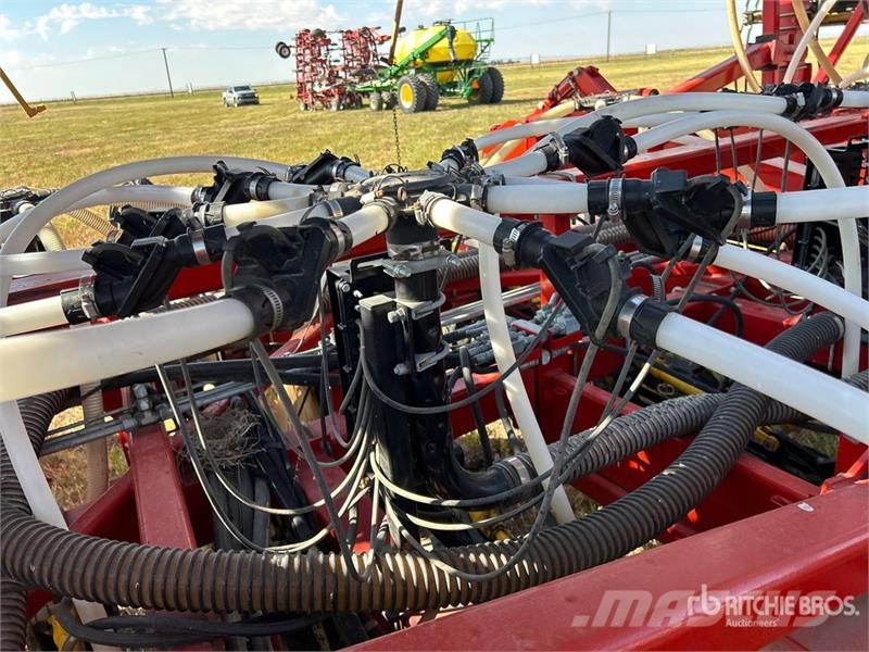 Bourgault 3320 PHD 66 ft Air Drill Perfuradoras