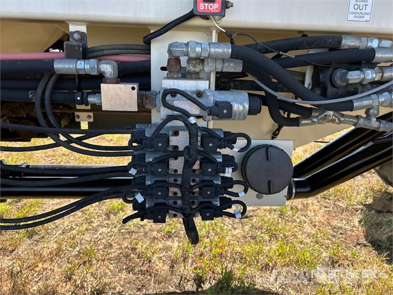 Bourgault 3320 PHD 66 ft Air Drill Perfuradoras