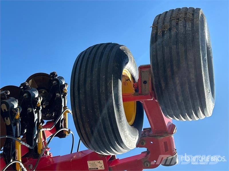 Bourgault 3320 PHD 66 ft Air Drill Perfuradoras