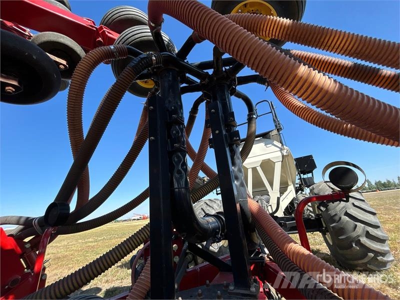 Bourgault 3320 PHD 66 ft Air Drill Perfuradoras