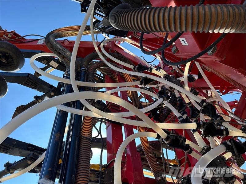 Bourgault 3320 PHD 66 ft Air Drill Perfuradoras